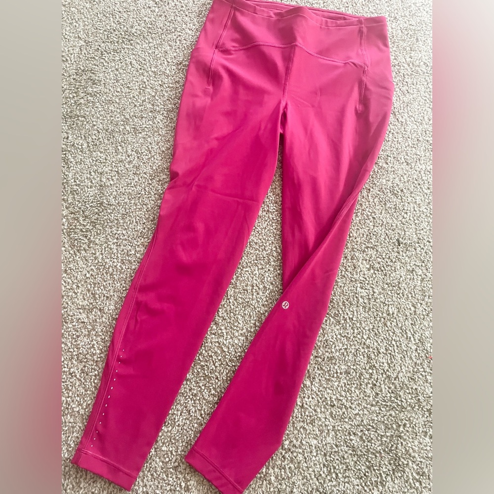 PINK LULULEMON LEGGINGS! size 10. Perfect condition.